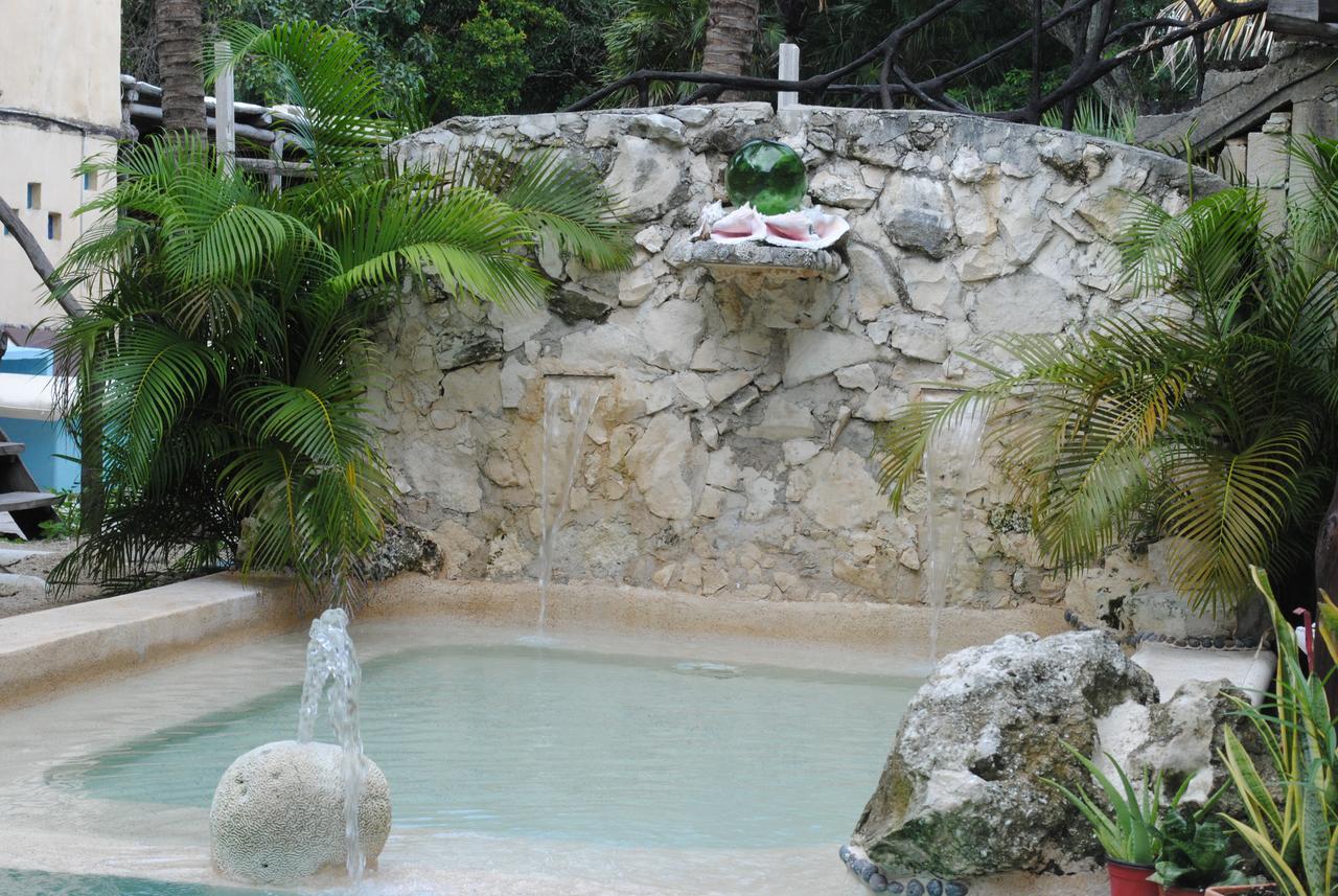 Lobo Inn Tulum ตูลุม ภายนอก รูปภาพ
